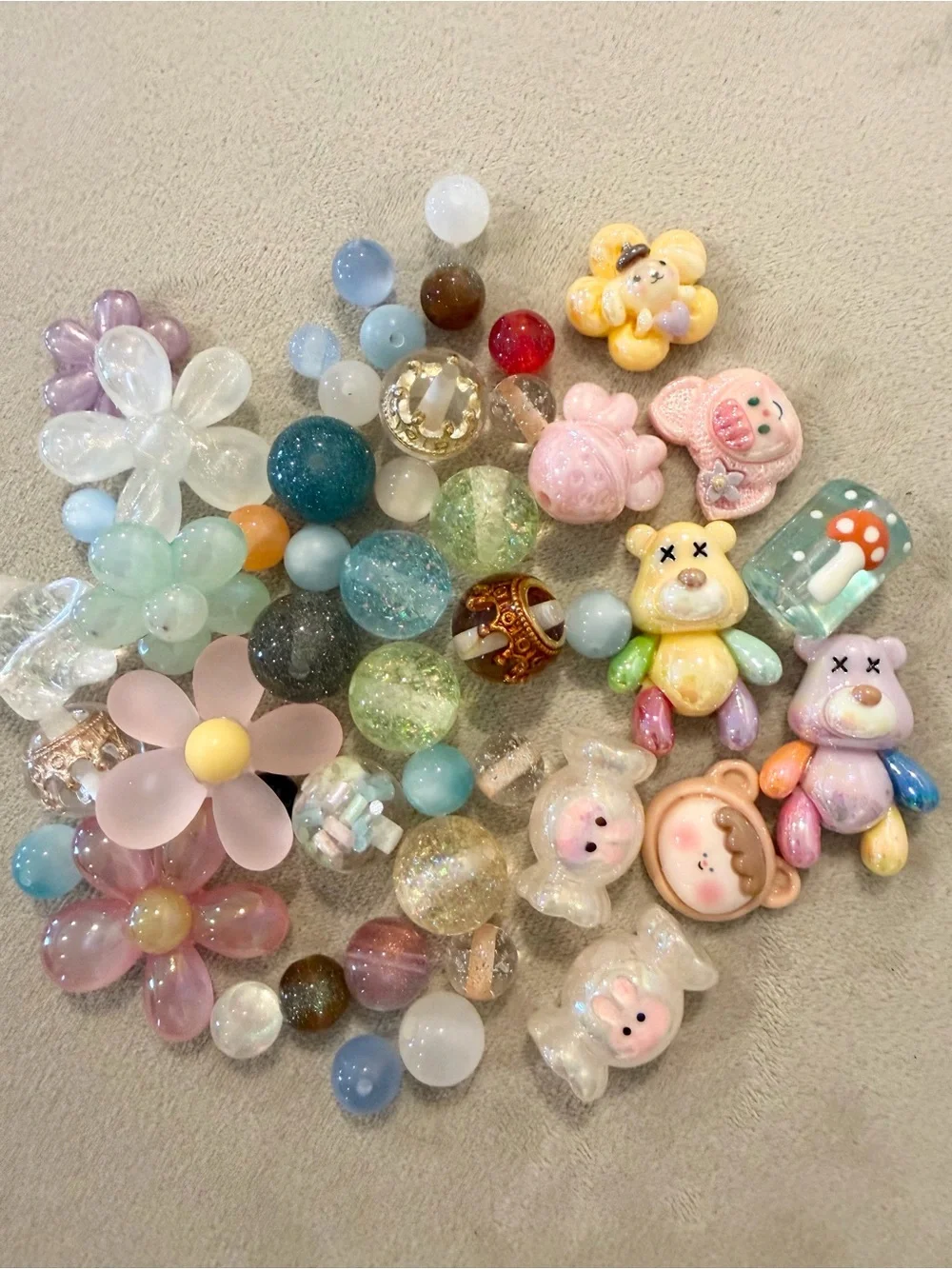 Lot #4 DYI Cute Beads Accessory Mix - Bag Charms Phone Charms DYI